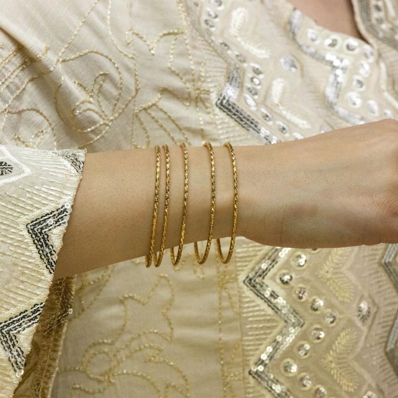 5pcs Delicate Crafted Bangle