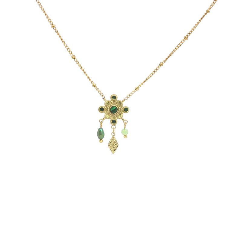 Vintage Style Pendant w Leaf Necklace