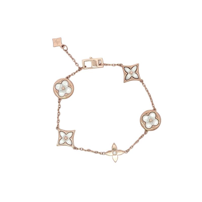 L&V - 4 Flowers & Idyll Star w Stud 