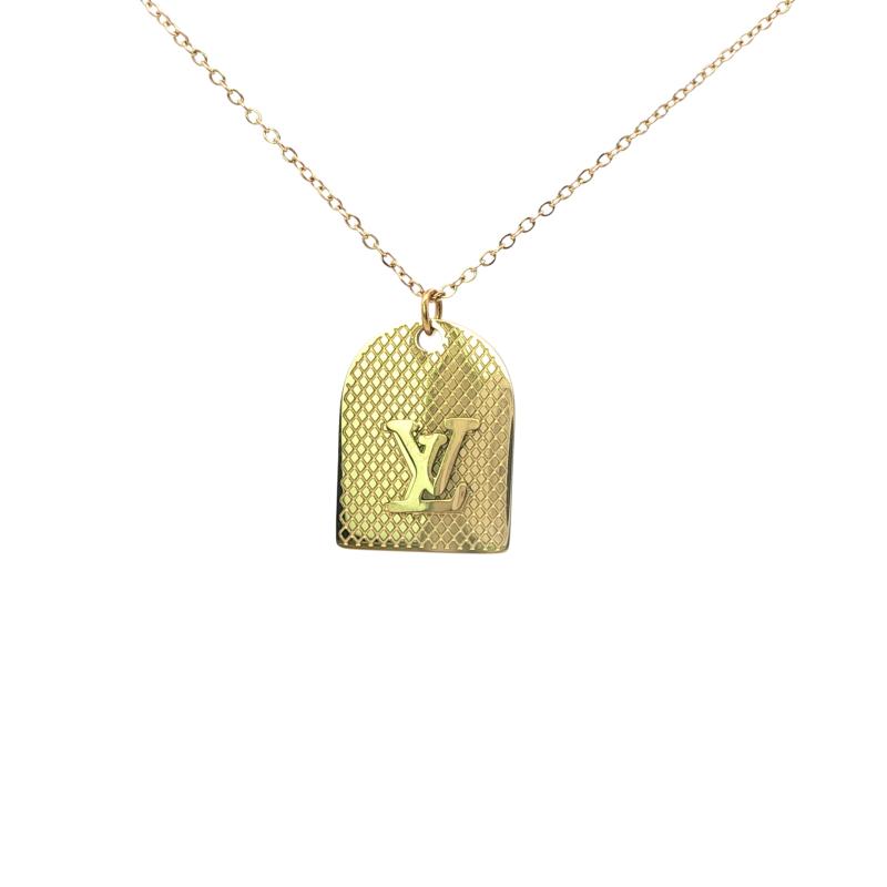 L&V - Logo Tablet Necklace