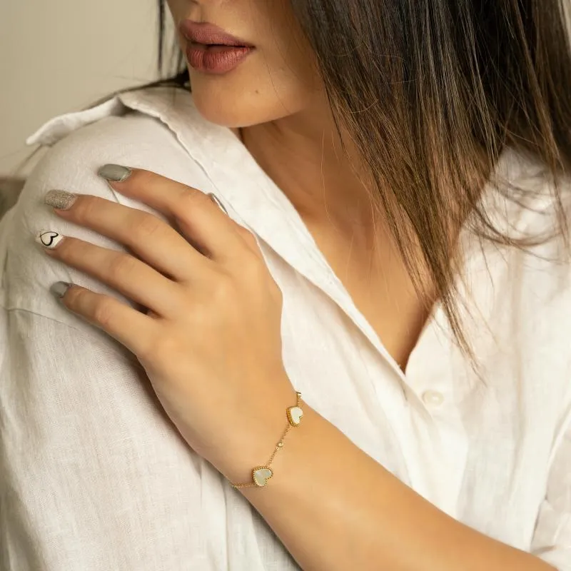 3 Small Hearts Bracelet (Pearl)