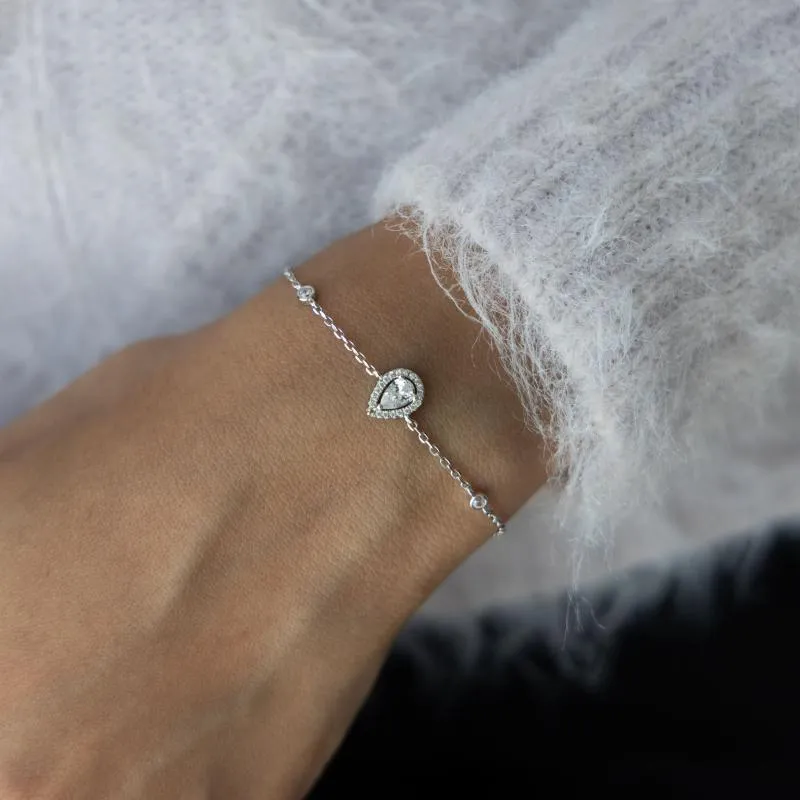 OS - Teardrop Cut with Studs Bracelet 
