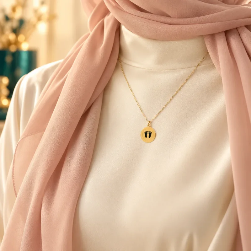 Circle w Footprints Necklace