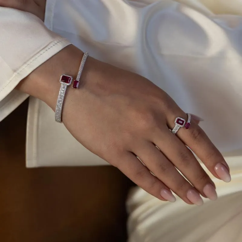 SA Bangle Set Crystal Connected Square Cut Stone 