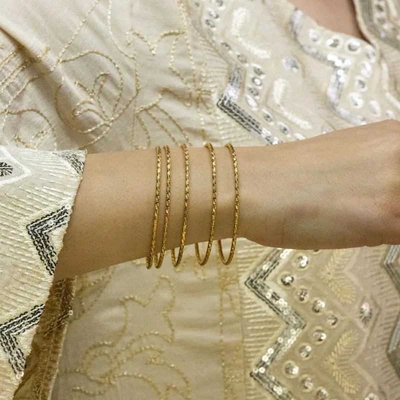5pcs Delicate Crafted Bangle