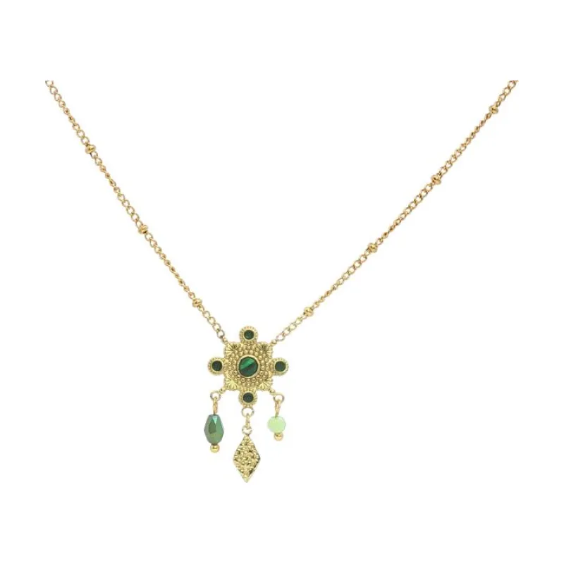 Vintage Style Pendant w Leaf Necklace